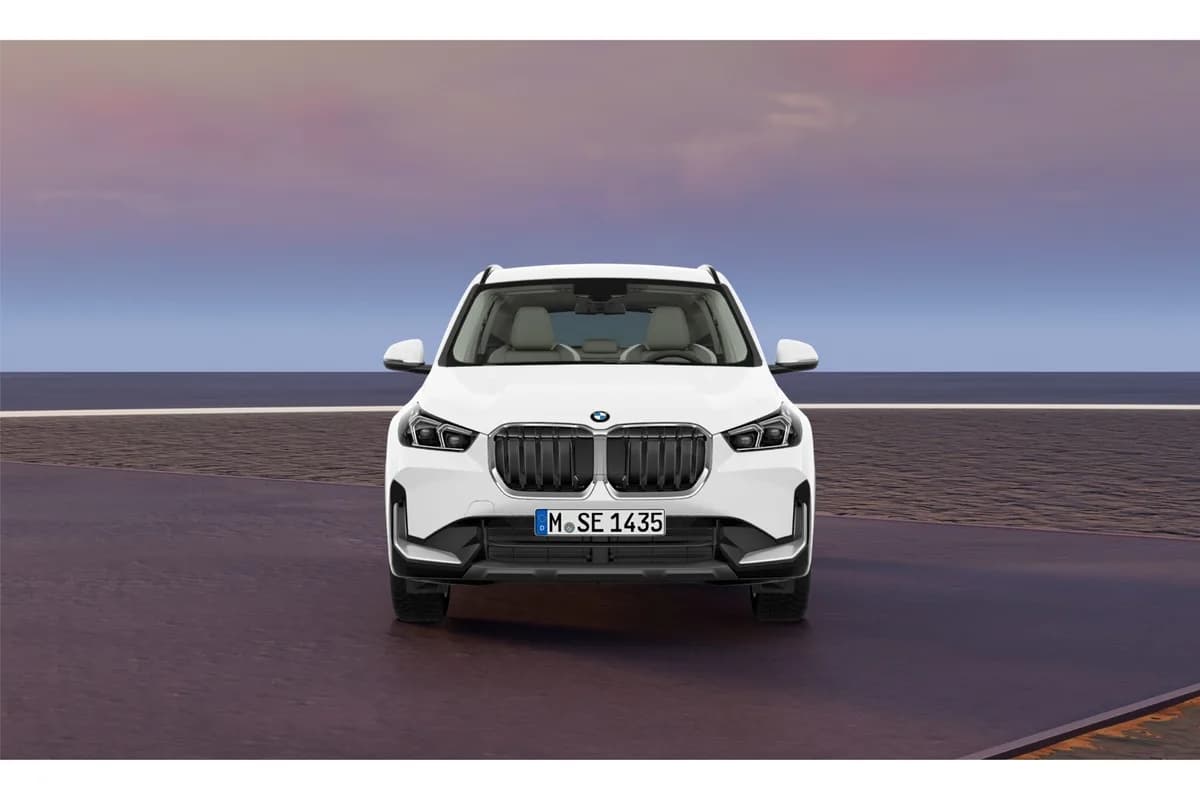 BMW X1 2023 года, компактный премиальный кроссовер