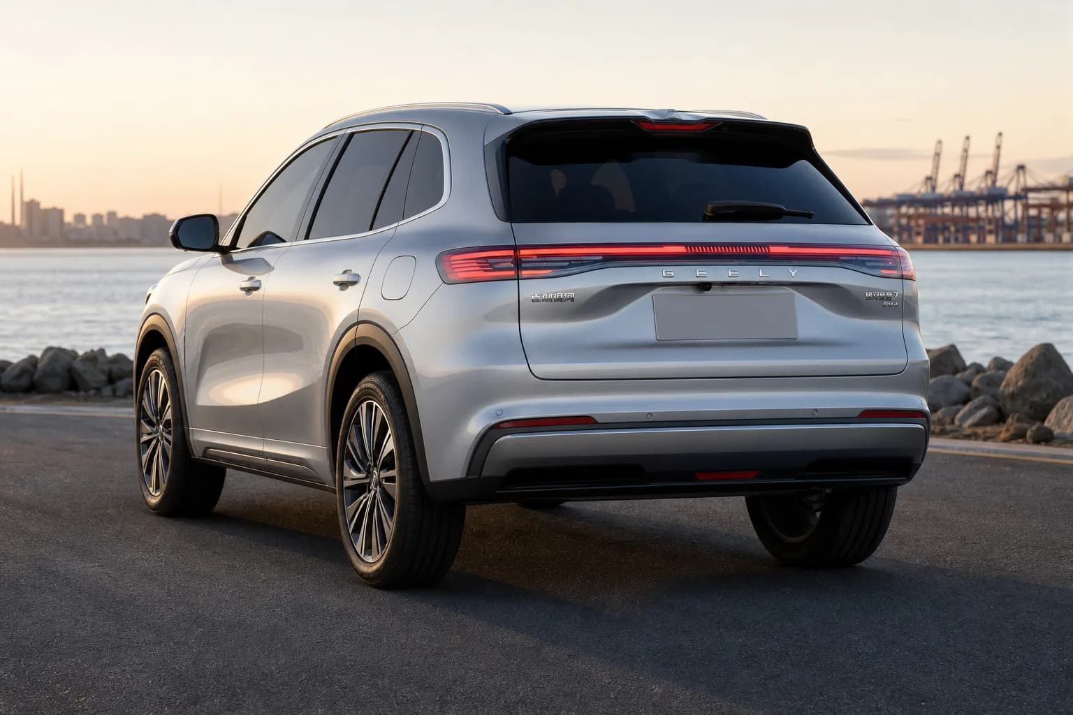 Geely Galaxy Starship 7 EM-i сзади