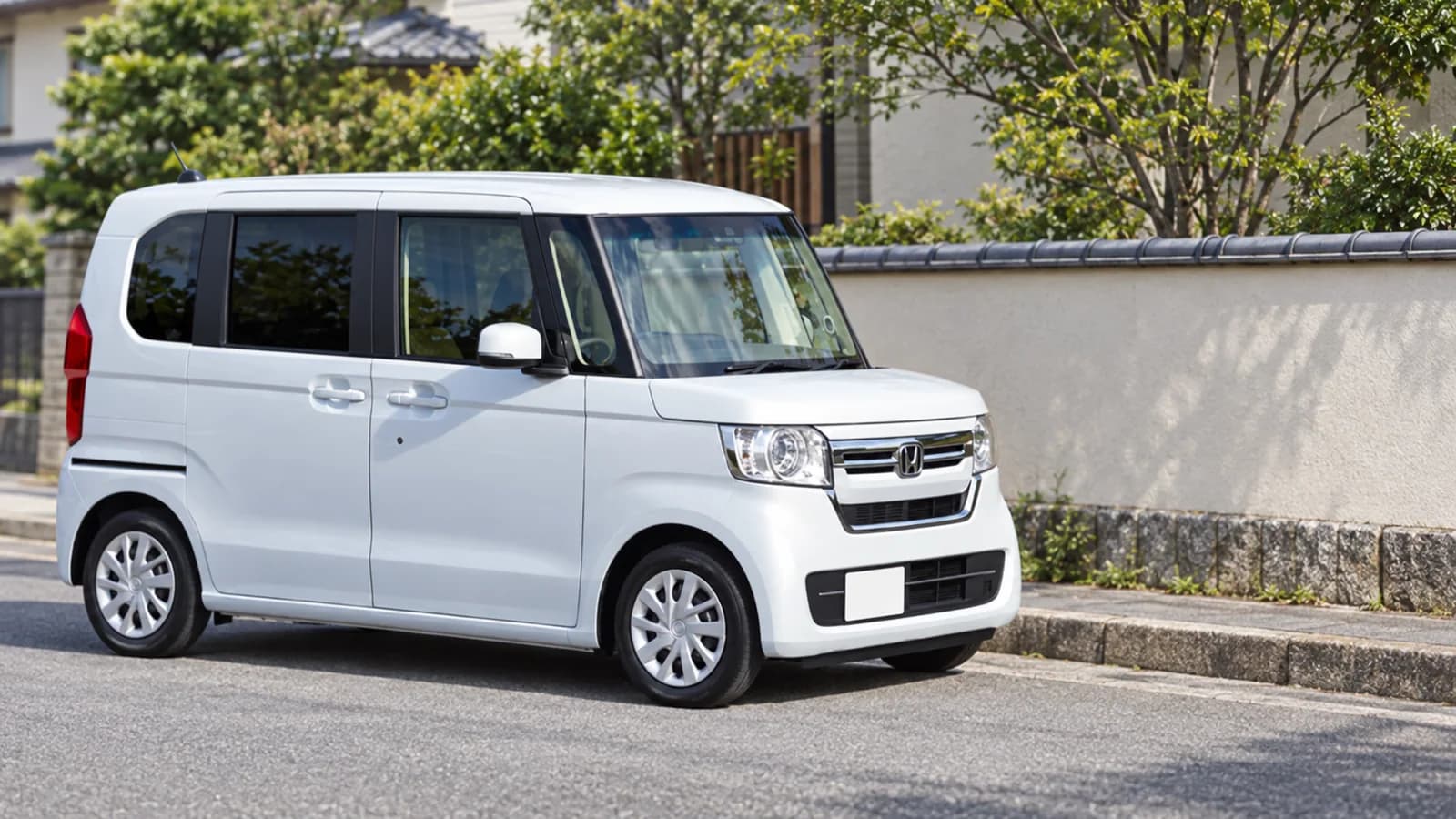 Honda N-BOX JF3: обзор, комплектации, Custom и Turbo