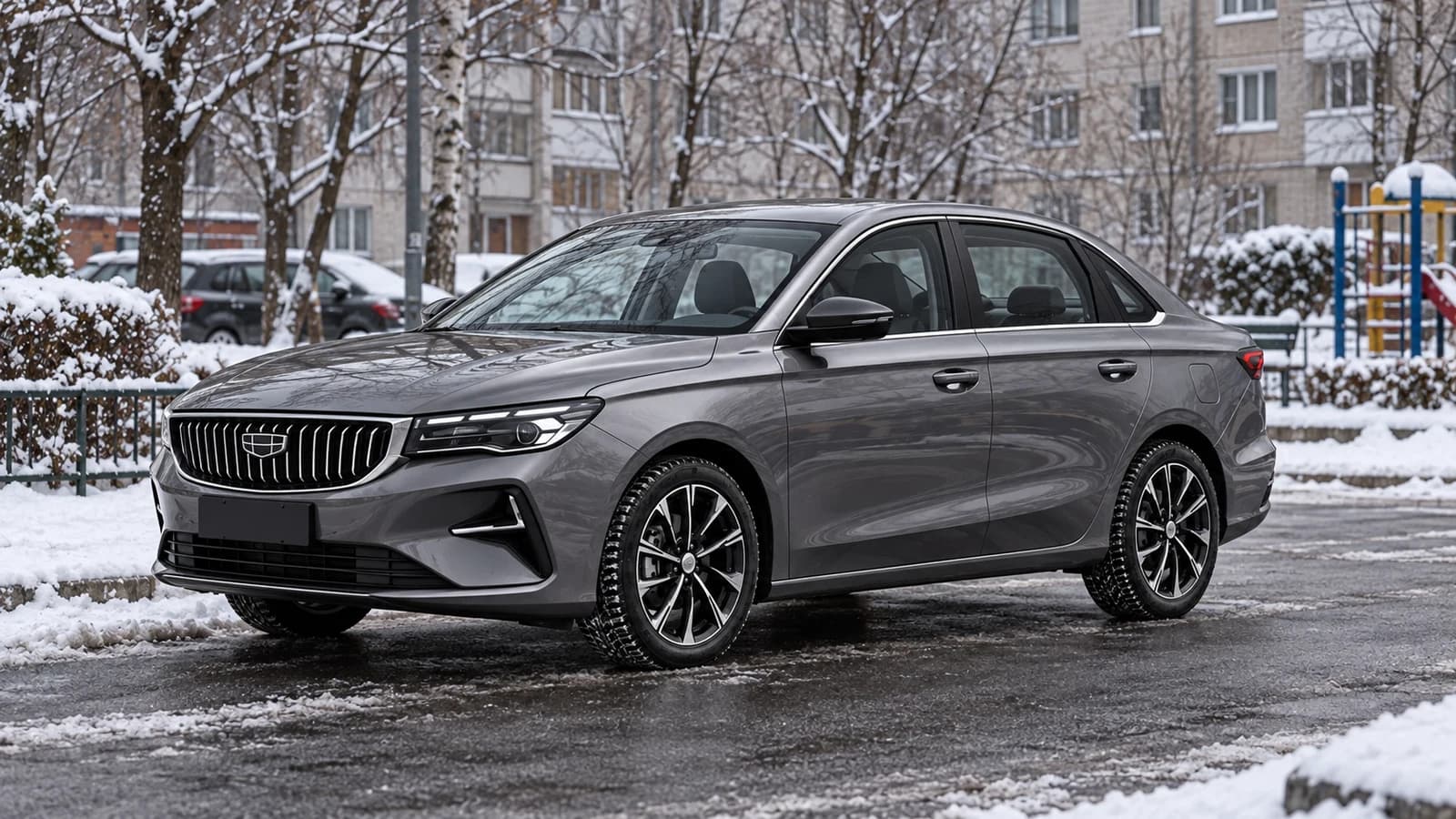 Geely Emgrand четвёртого поколения у заснеженного российского двора