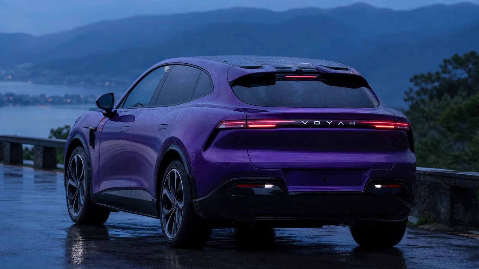 Voyah Passion S 2026, вид сзади