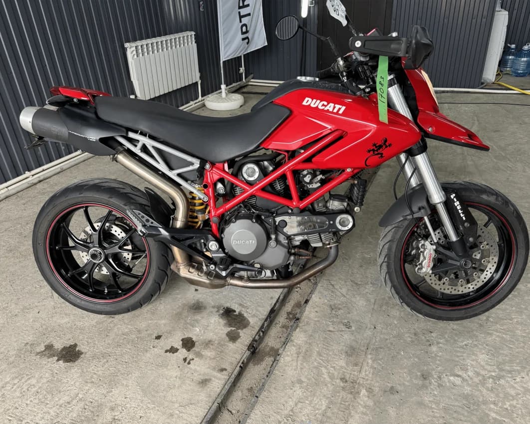 Ducati HyperMotard