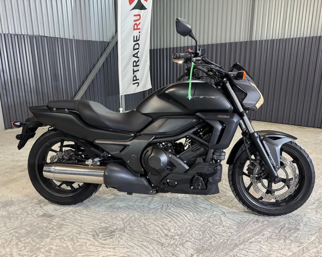 Honda CTX 700