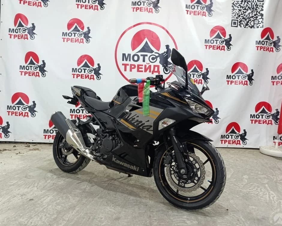Kawasaki Ninja400