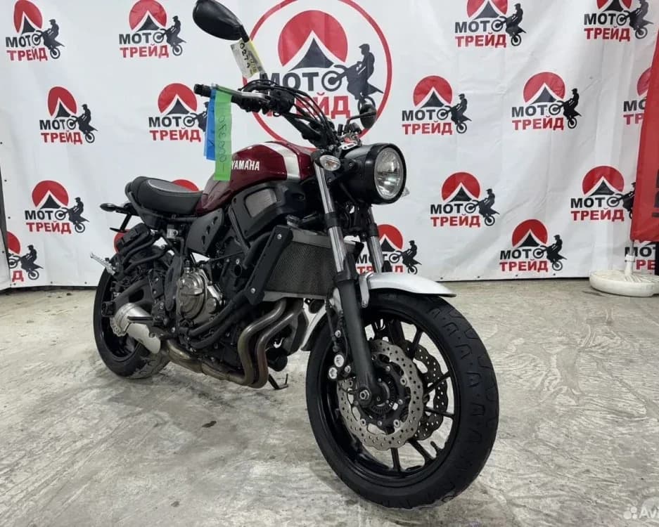 Yamaha XSR700