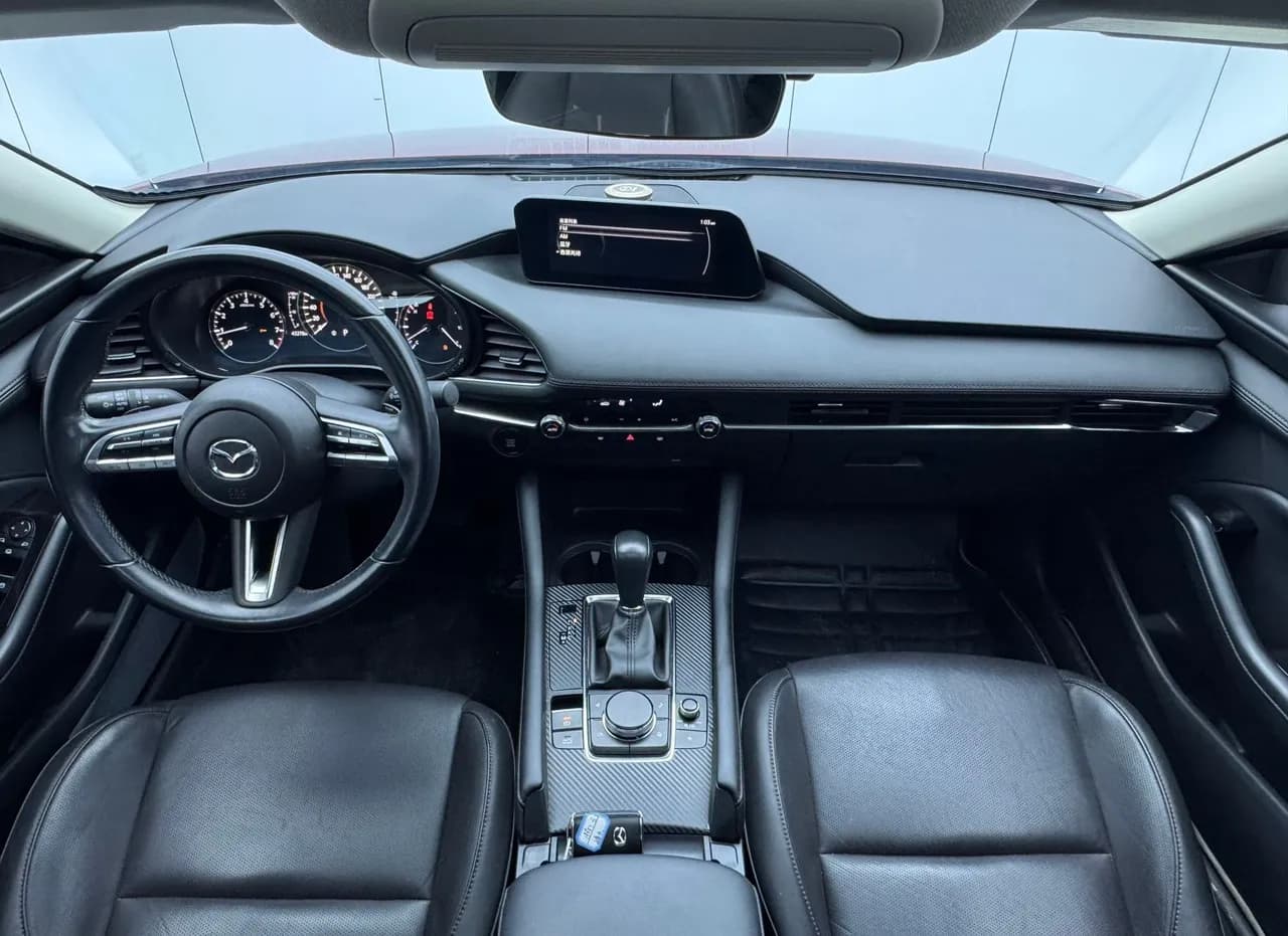 Mazda Axela 2021