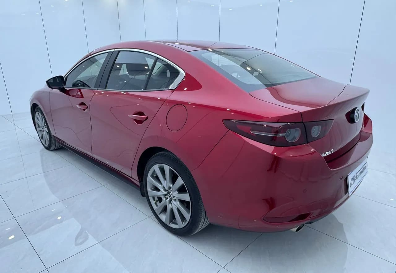 Mazda Axela 2021