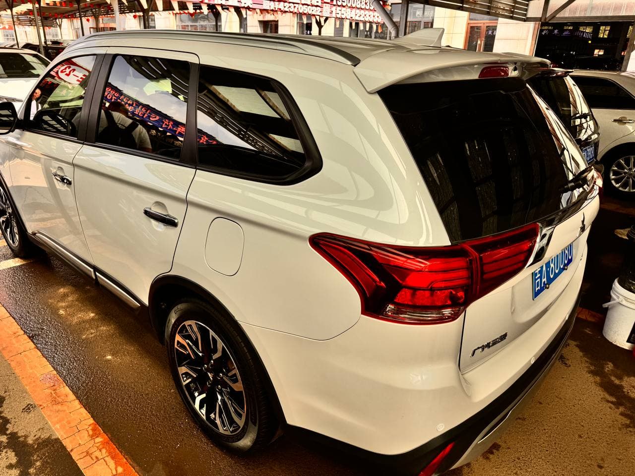 Mitsubishi Outlander 2020 70.000  из Китая - миниатюра 2