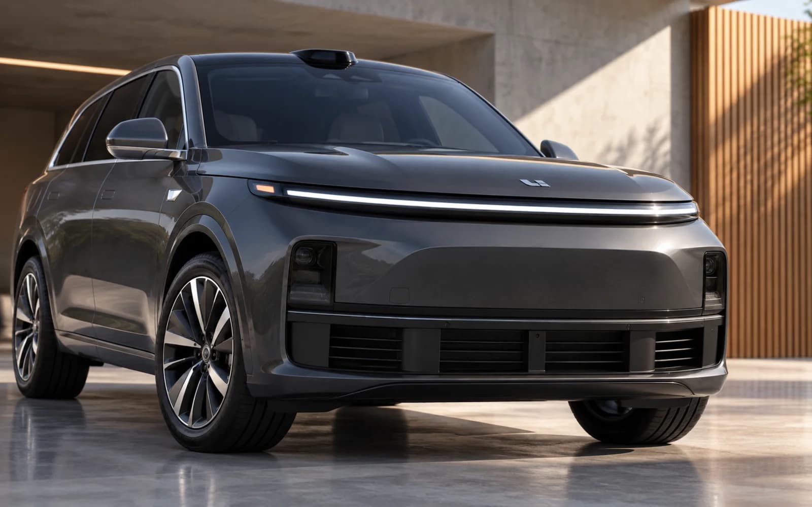 Передняя часть Li Auto L7