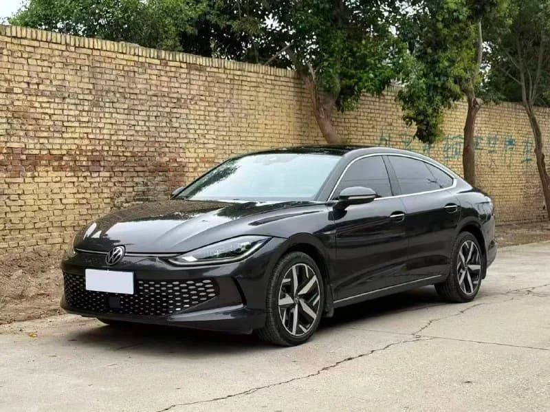 Volkswagen Lamando L