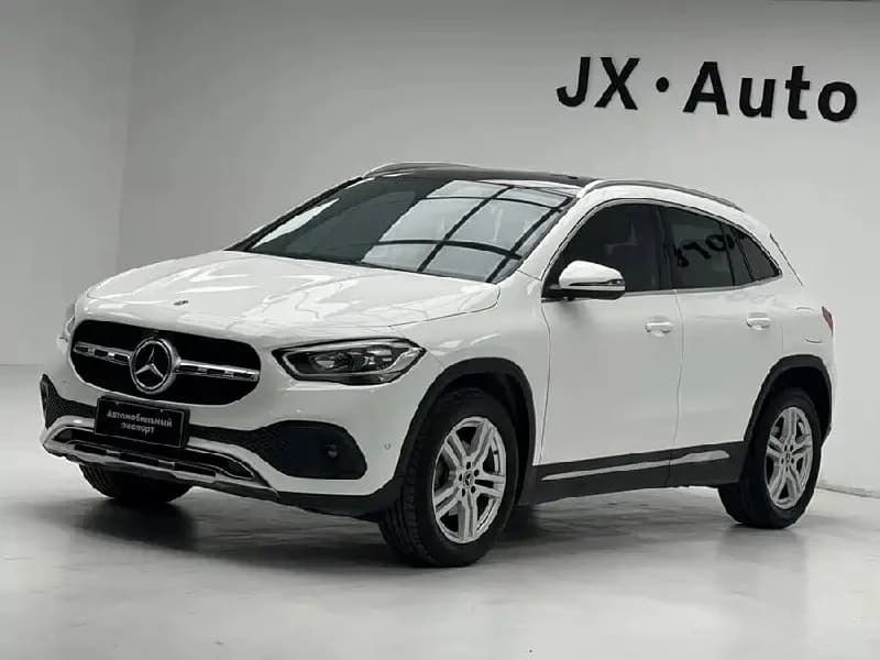 Mercedes GLA 180