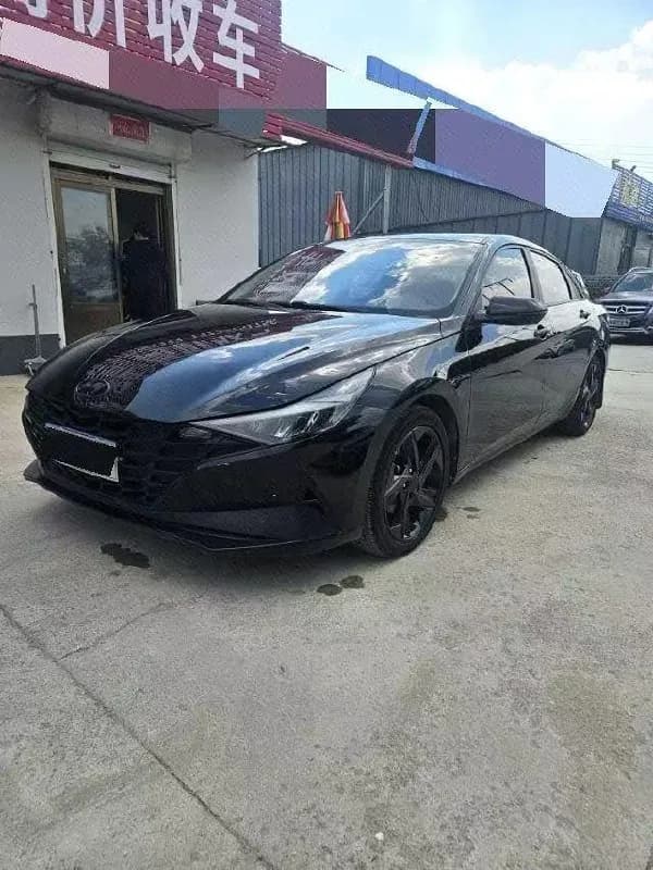 Hyundai Elantra