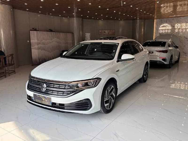 Volkswagen Sagitar