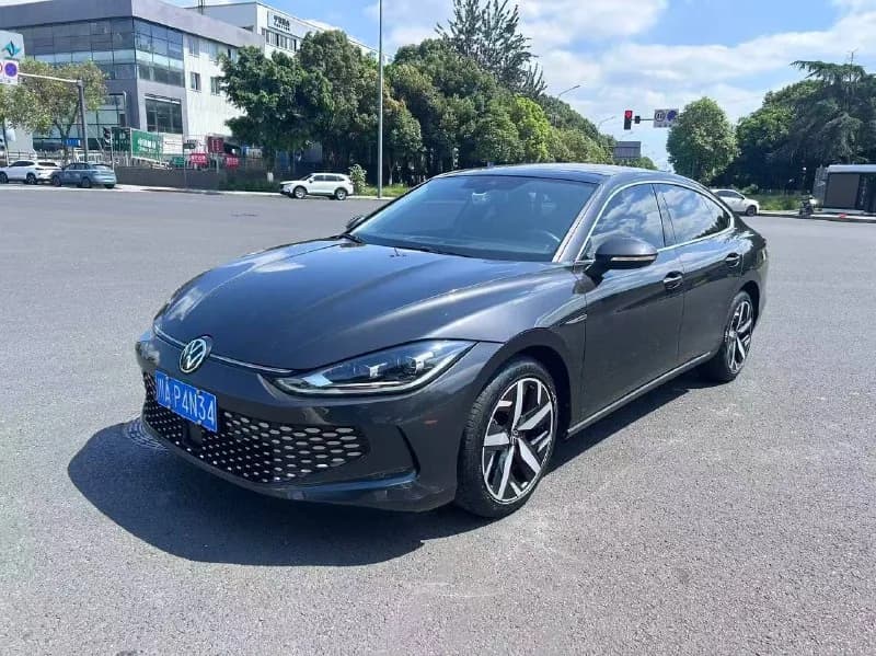 Volkswagen Lamando L