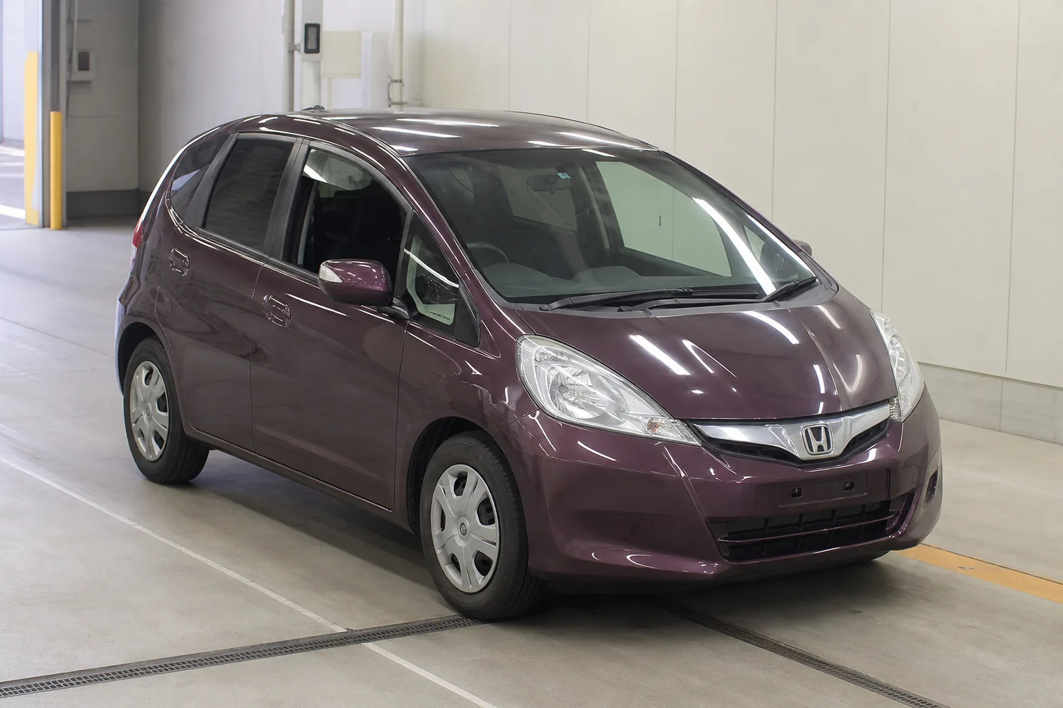 Honda Fit 2013 года — автомобиль до 1 млн рублей