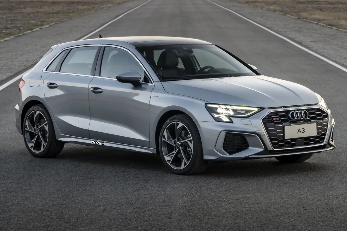 Audi A3 2022 года, автомобиль до 2,5 млн рублей