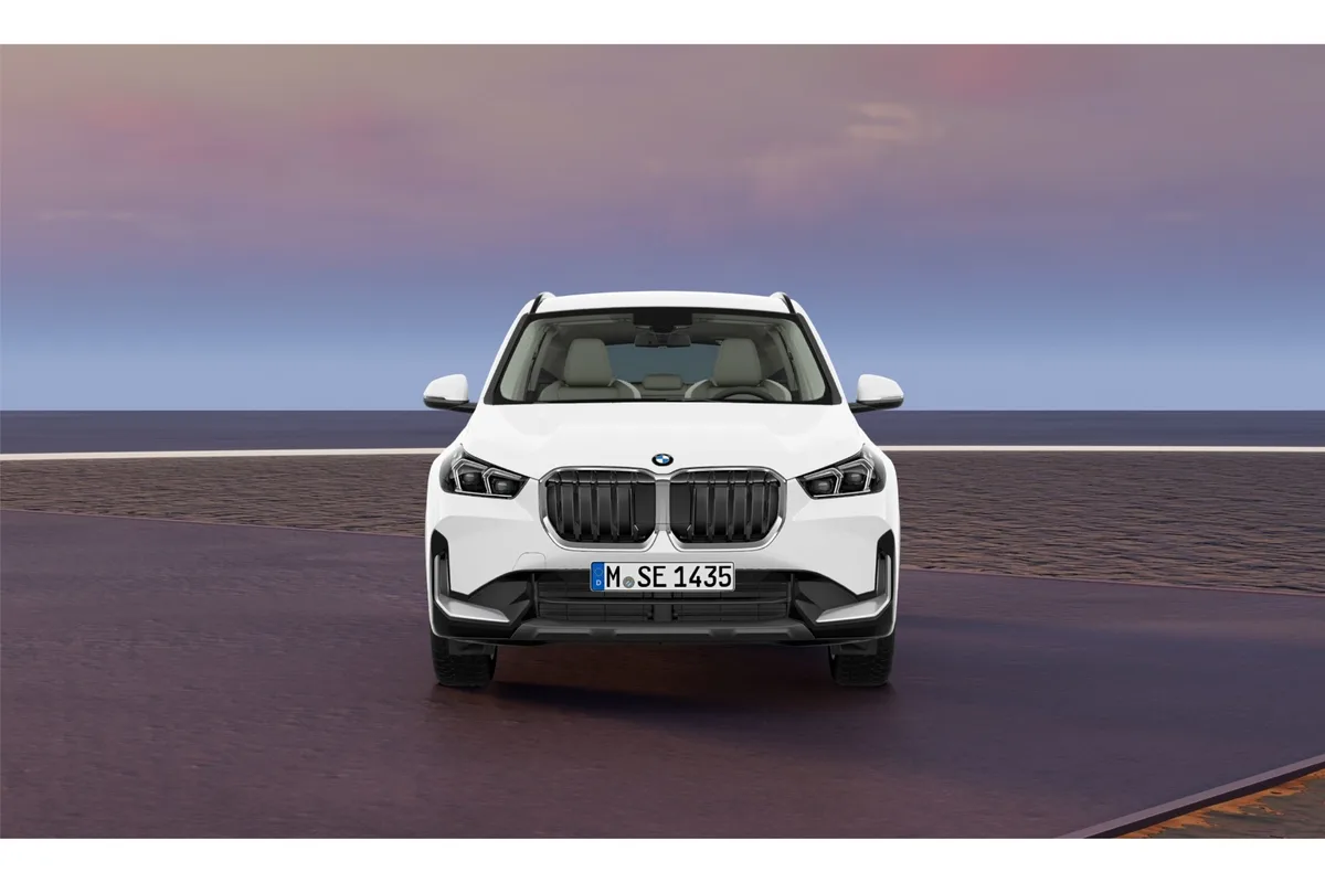 BMW X1 2023 года — автомобиль от 3 до 4 млн рублей