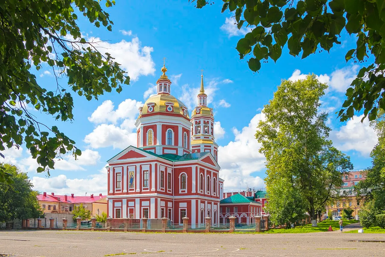 Авто под заказ в Кирове из Китая, Японии и Кореи