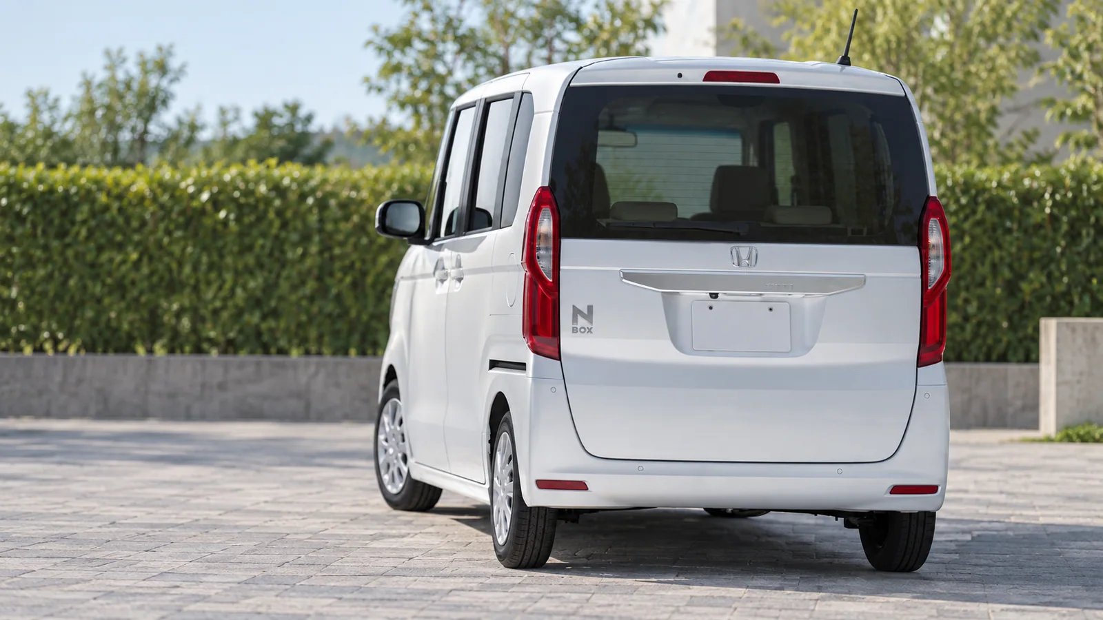 Honda N-BOX, детали дизайна