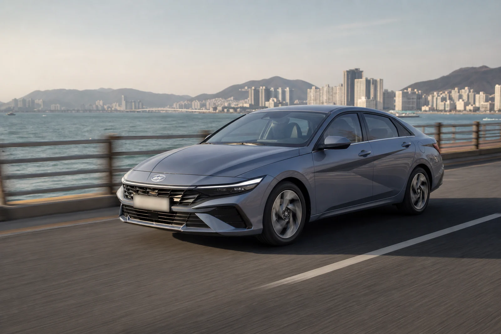 Hyundai Avante 1.6 на прибрежной дороге Пусана