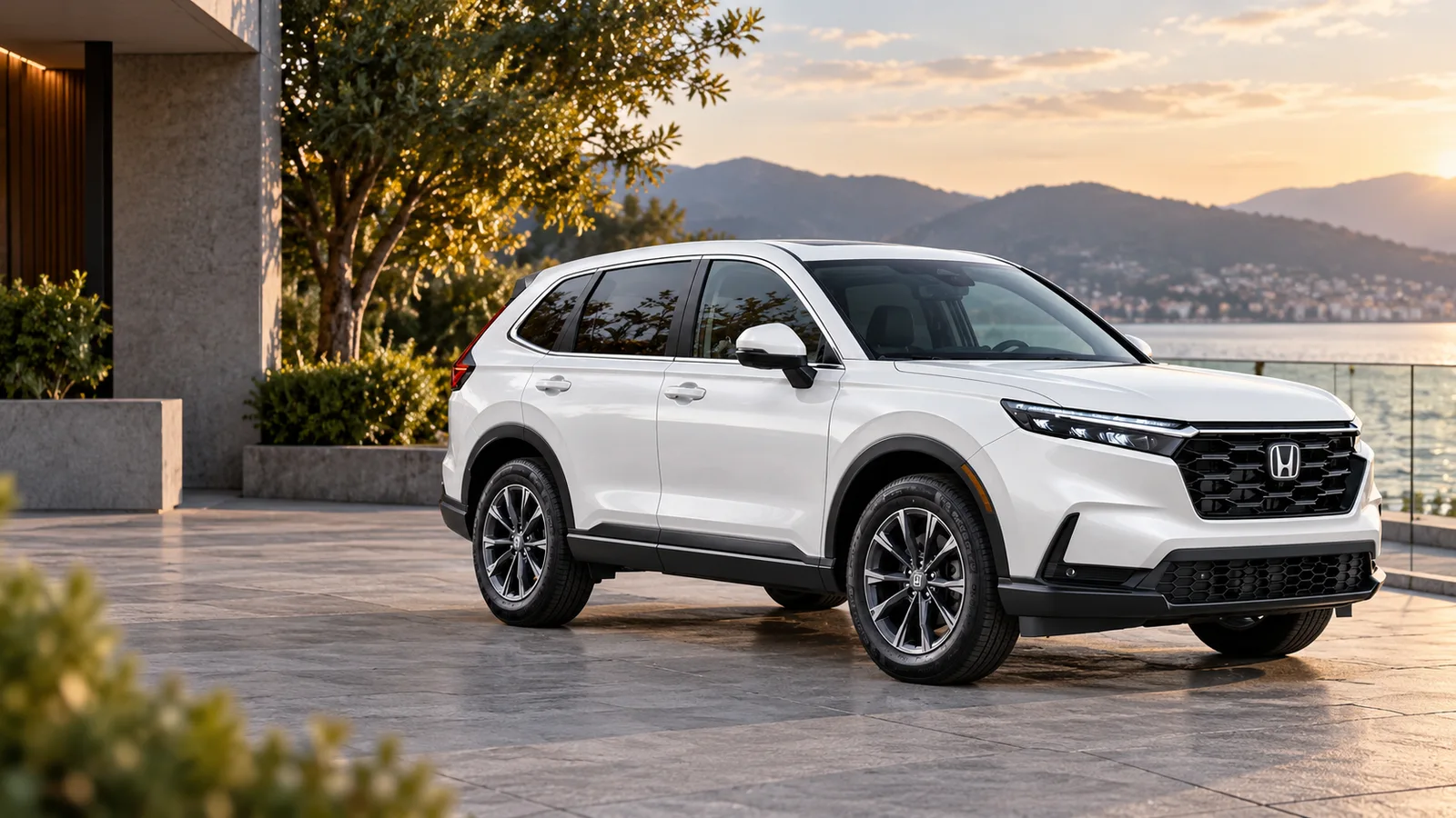 Белый Dongfeng Honda CR-V шестого поколения на осенней дороге