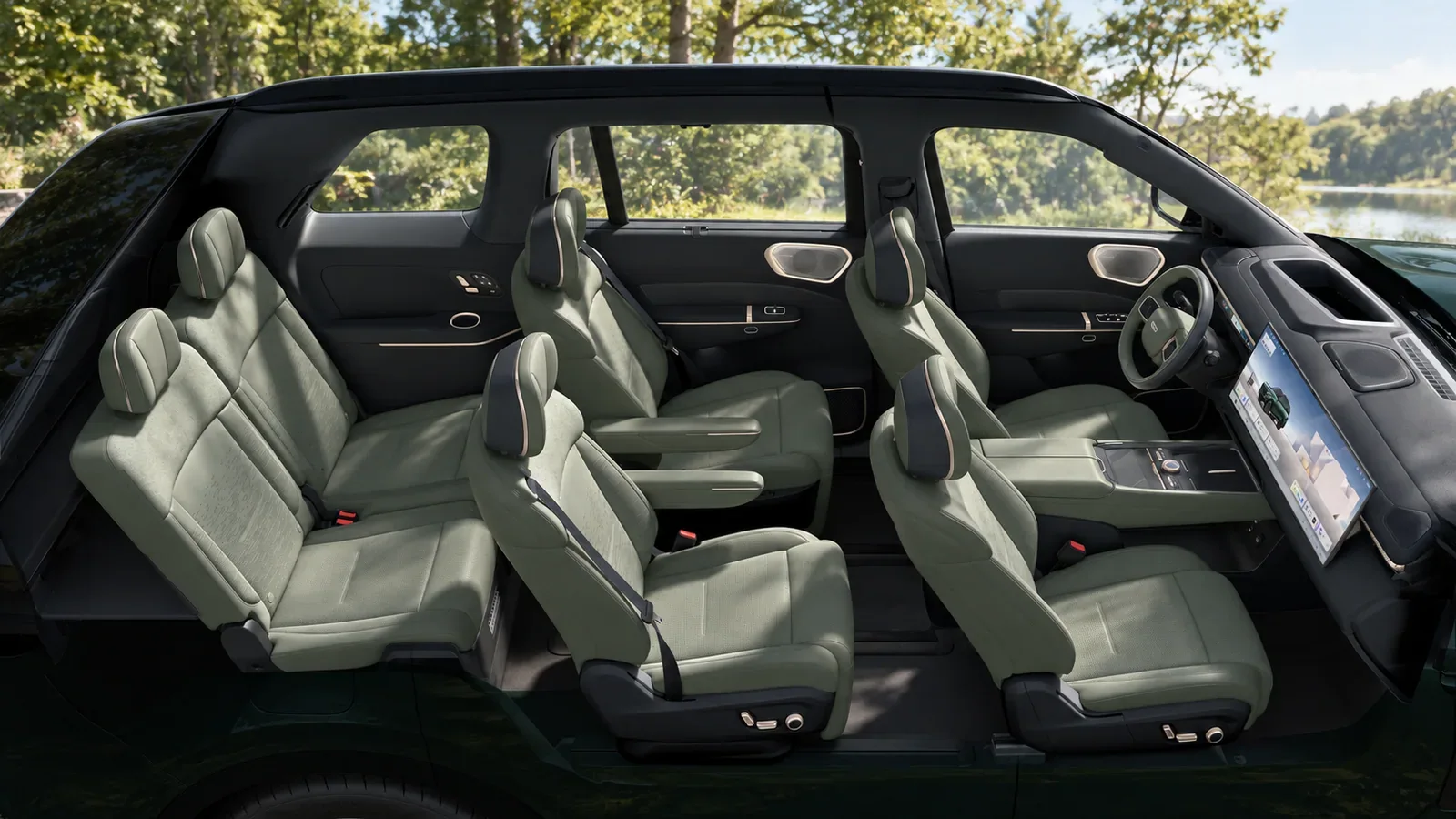 Lynk & Co 900: салон