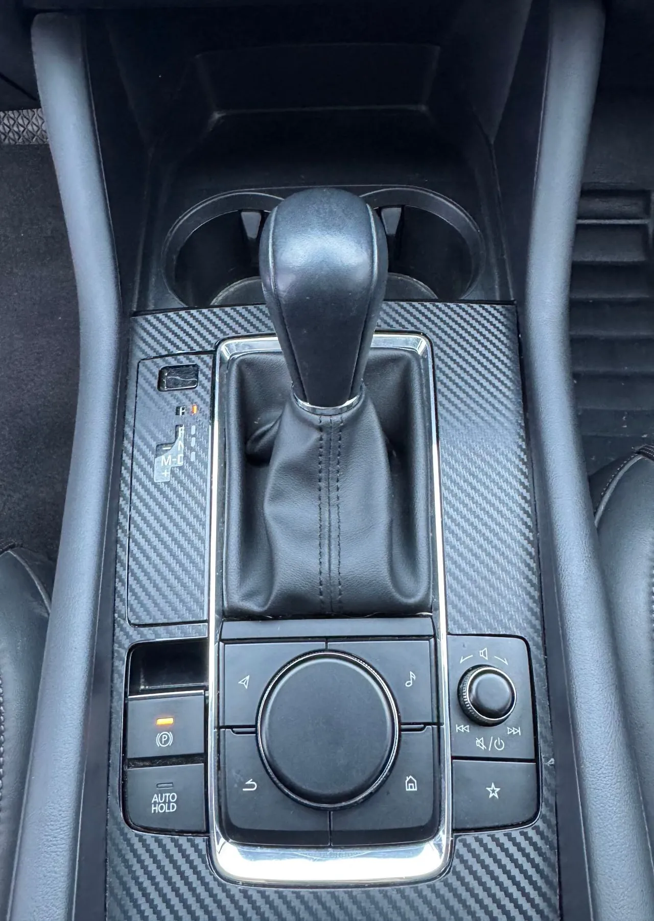 Mazda Axela 2021