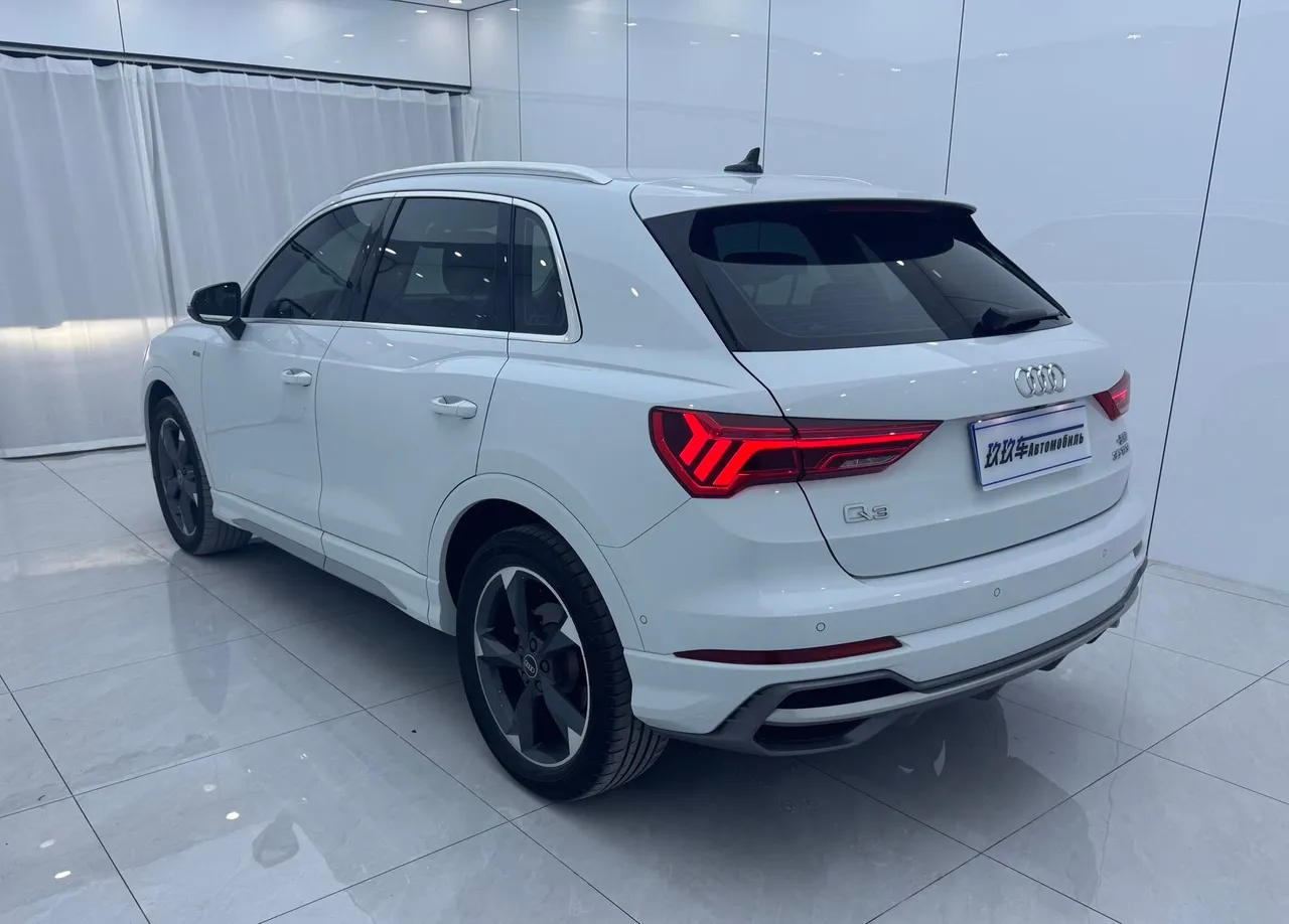 Audi Q3 2022