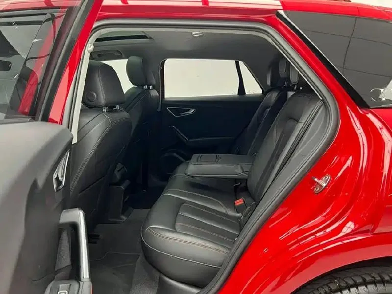 Audi Q2L 35 TSI
