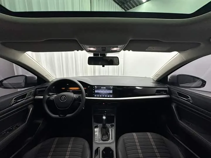Volkswagen Lavida 280TSI