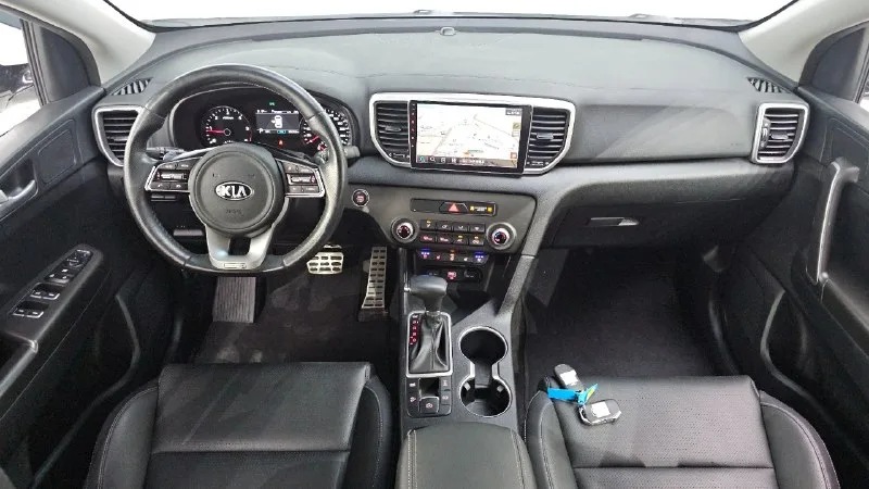 Kia Sportage 1.6 4WD 2021 г