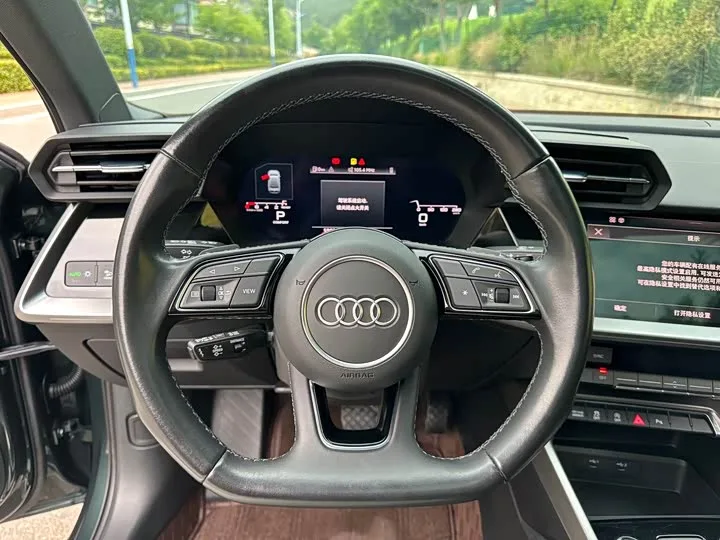 Audi A3L