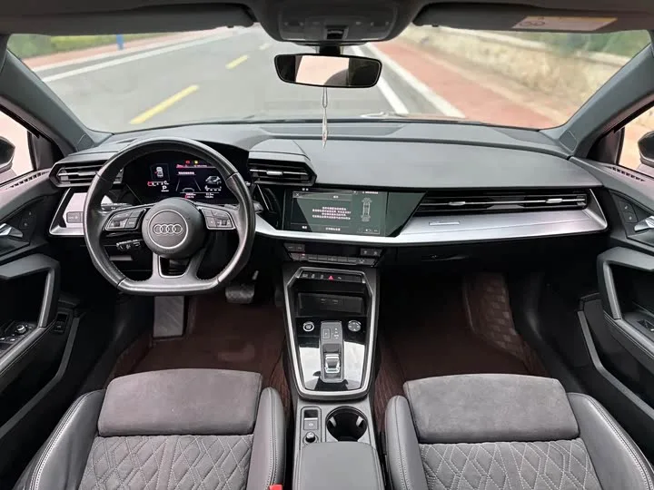 Audi A3L
