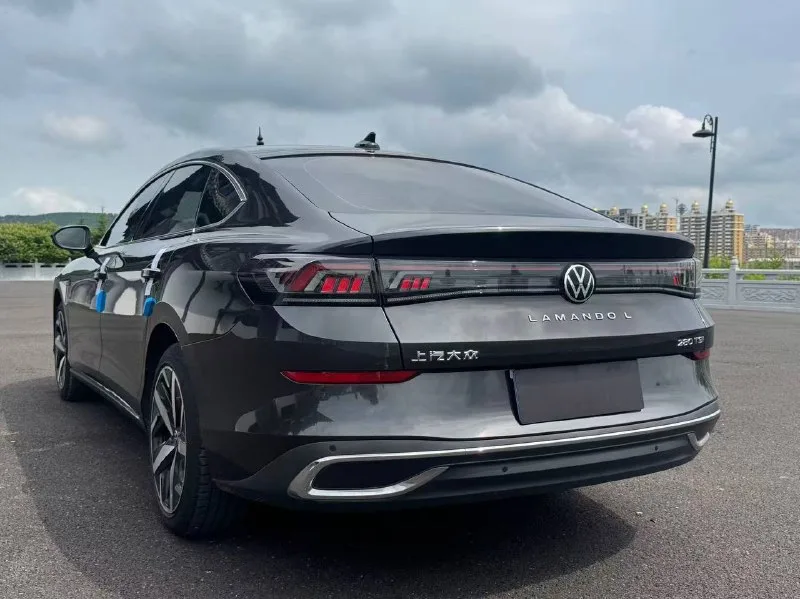 Volkswagen Lamando