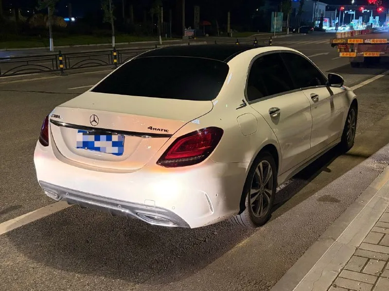 Mersedes C200 L