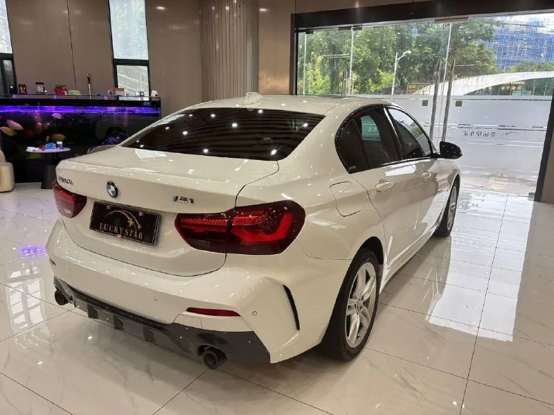 BMW 120i