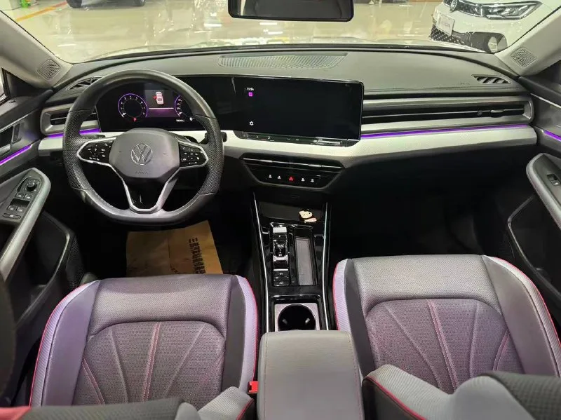 Volkswagen Lamando L