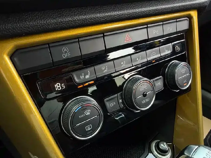 Volkswagen T-Roc 4WD