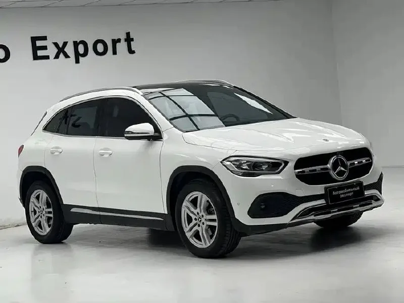 Mercedes GLA 180