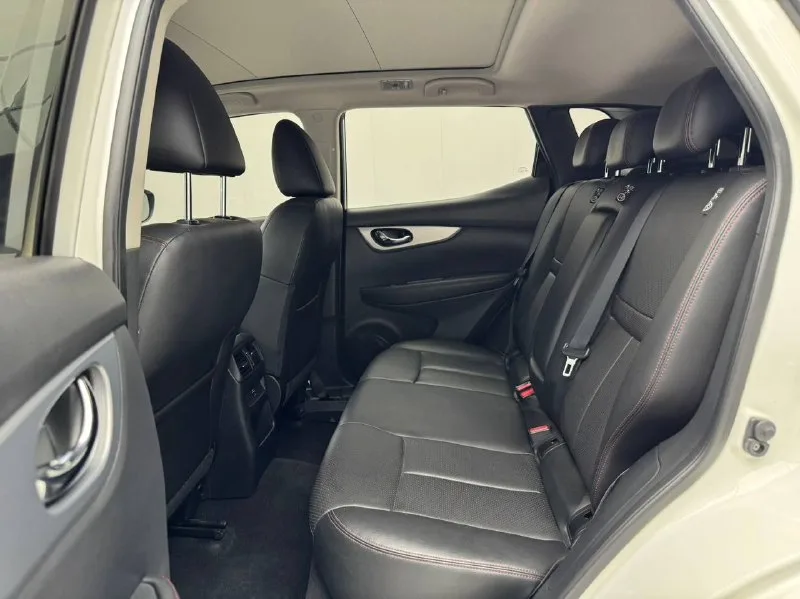 Nissan Qashqai 2.0 CVT