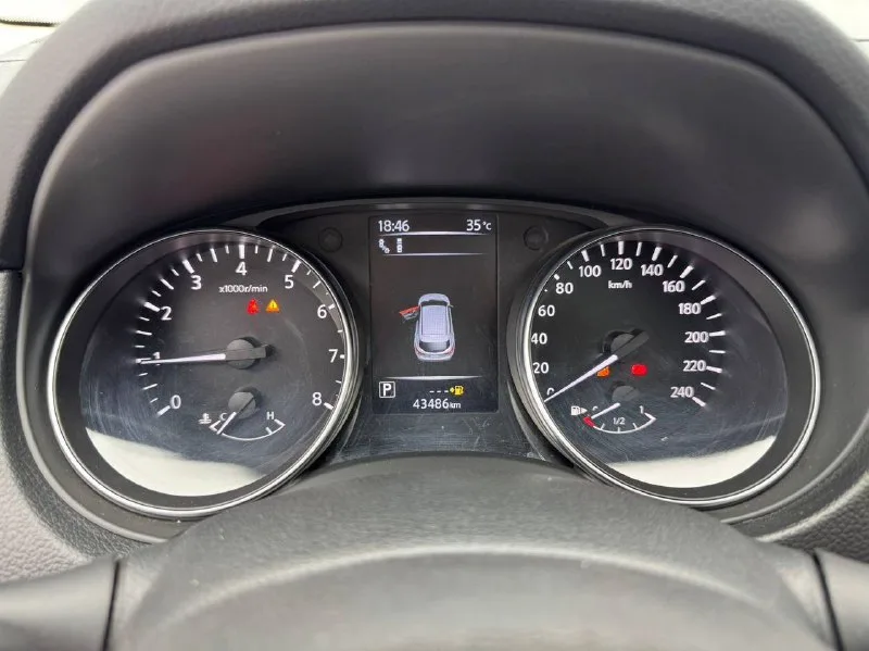 Nissan Qashqai 2.0 CVT