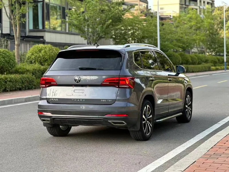 Volkswagen Tharu