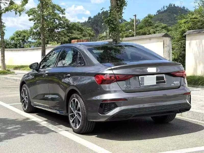 Audi A3L