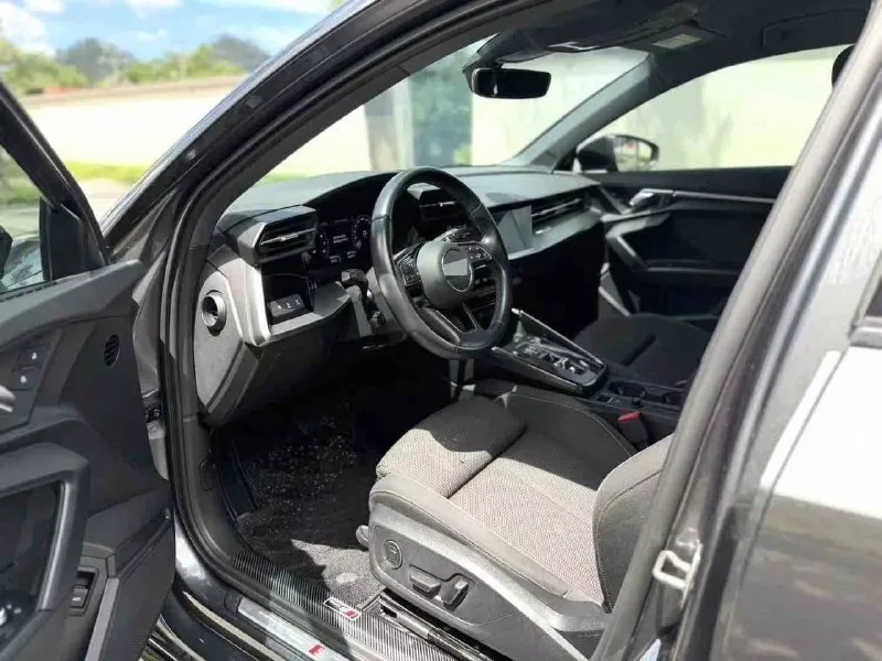 Audi A3L