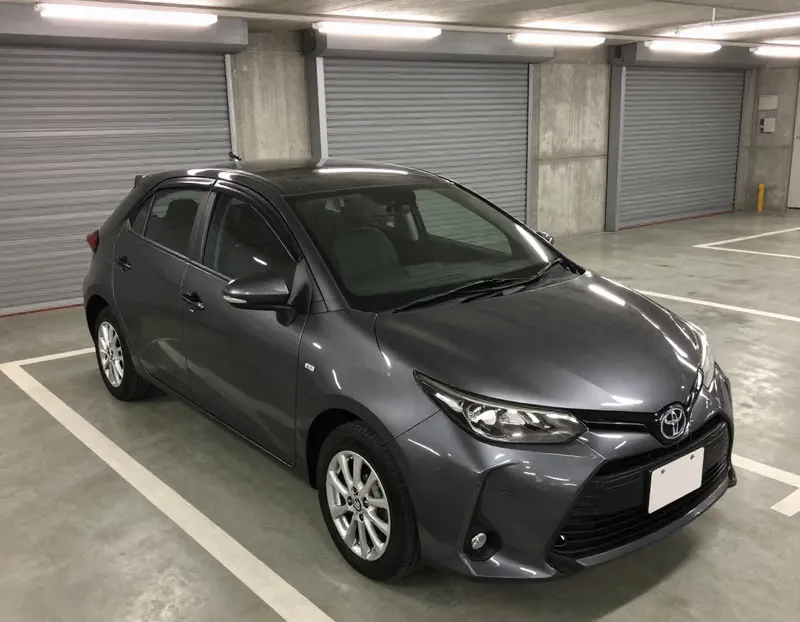 Toyota Yaris L — авто из Китая до 2 млн рублей