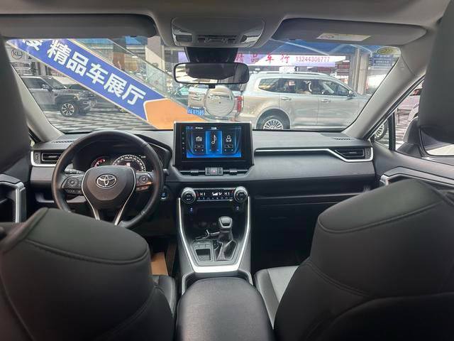 Toyota RAV4 2021 из Китая - миниатюра 3